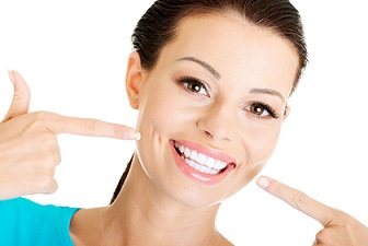 Доступное отбеливание зубов